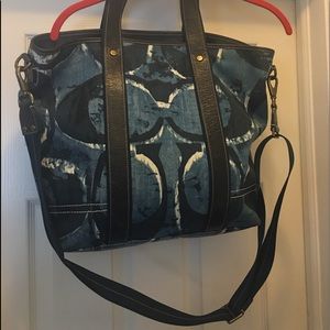 Coach.....Authentic Leather & Canvas Handbag Tote